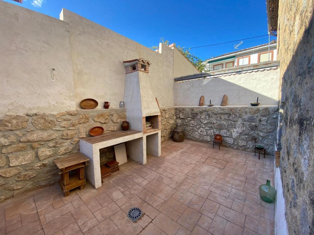 Casa De Vacaciones El Naranjo Piedralaves Exterior foto
